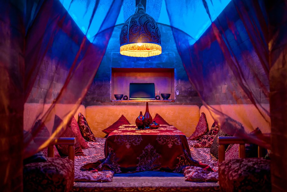 Ресторан с кабинками