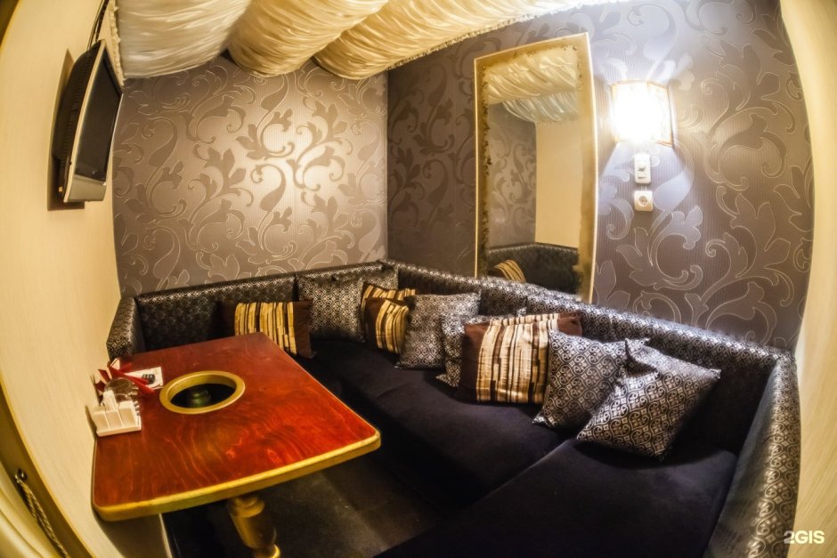 Кафе с отдельными комнатами