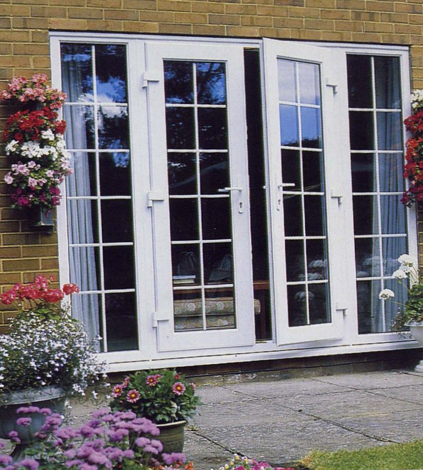 Французские двери Рехау