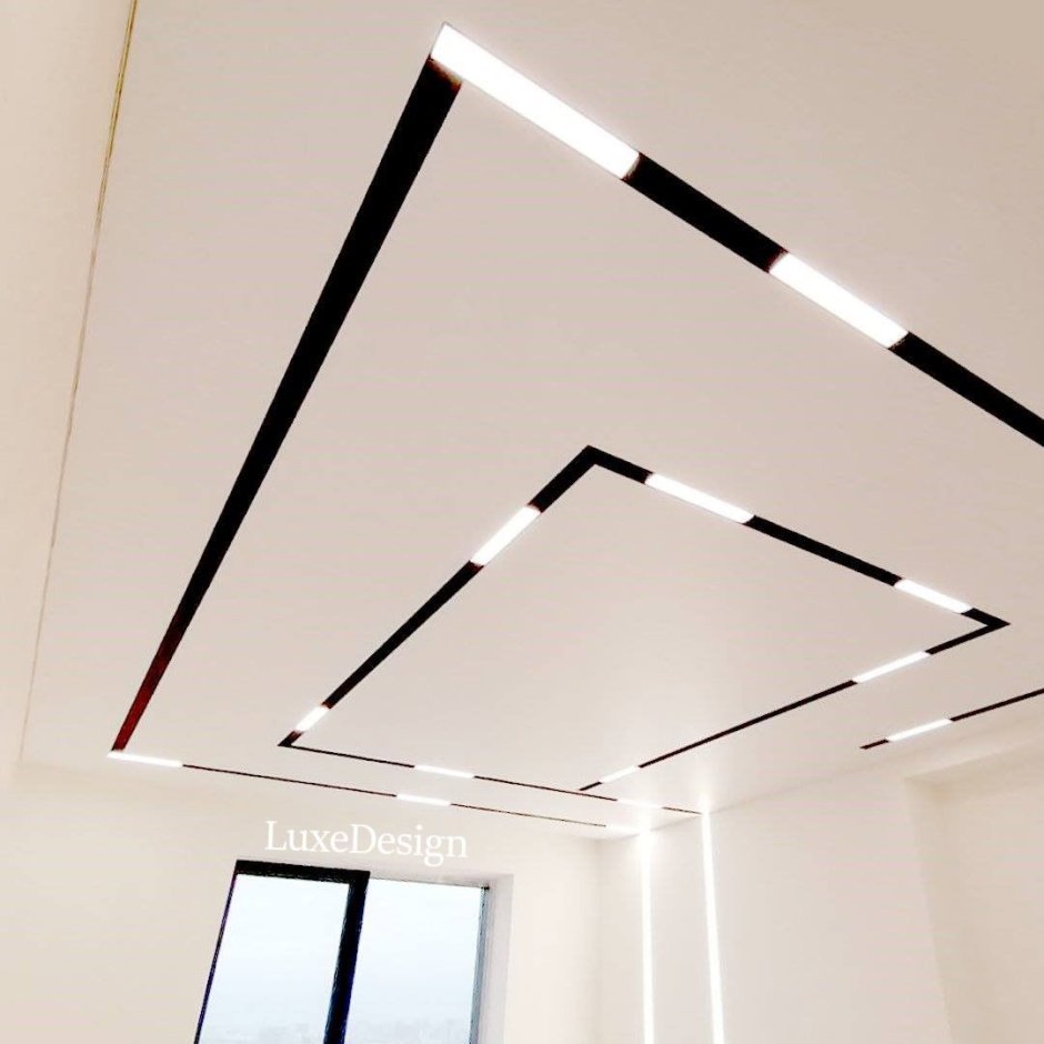 Подвесной потолок линиями