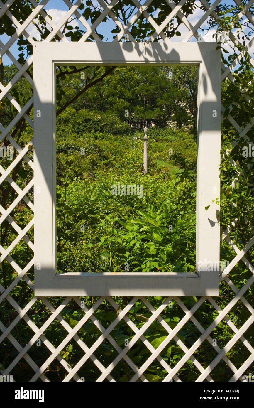 Зеркала в саду дизайн