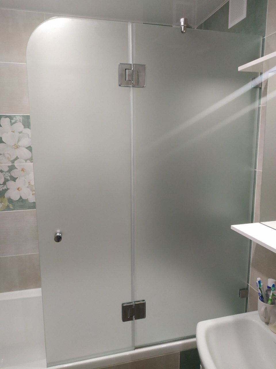 Матовое стекло в ванную