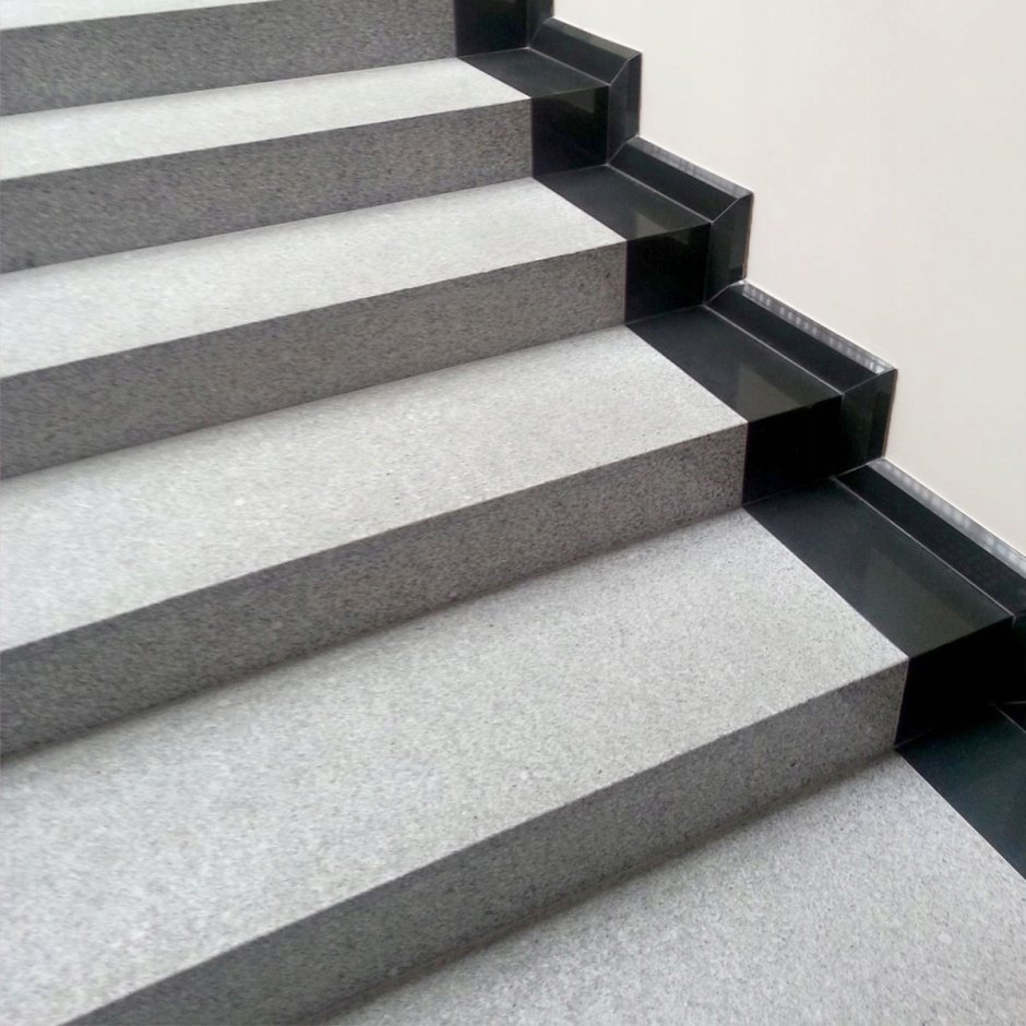 Лестница из гранита