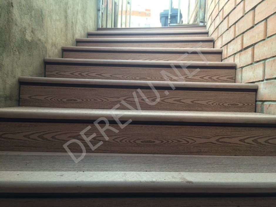 Ступени из ДПК cm Stair