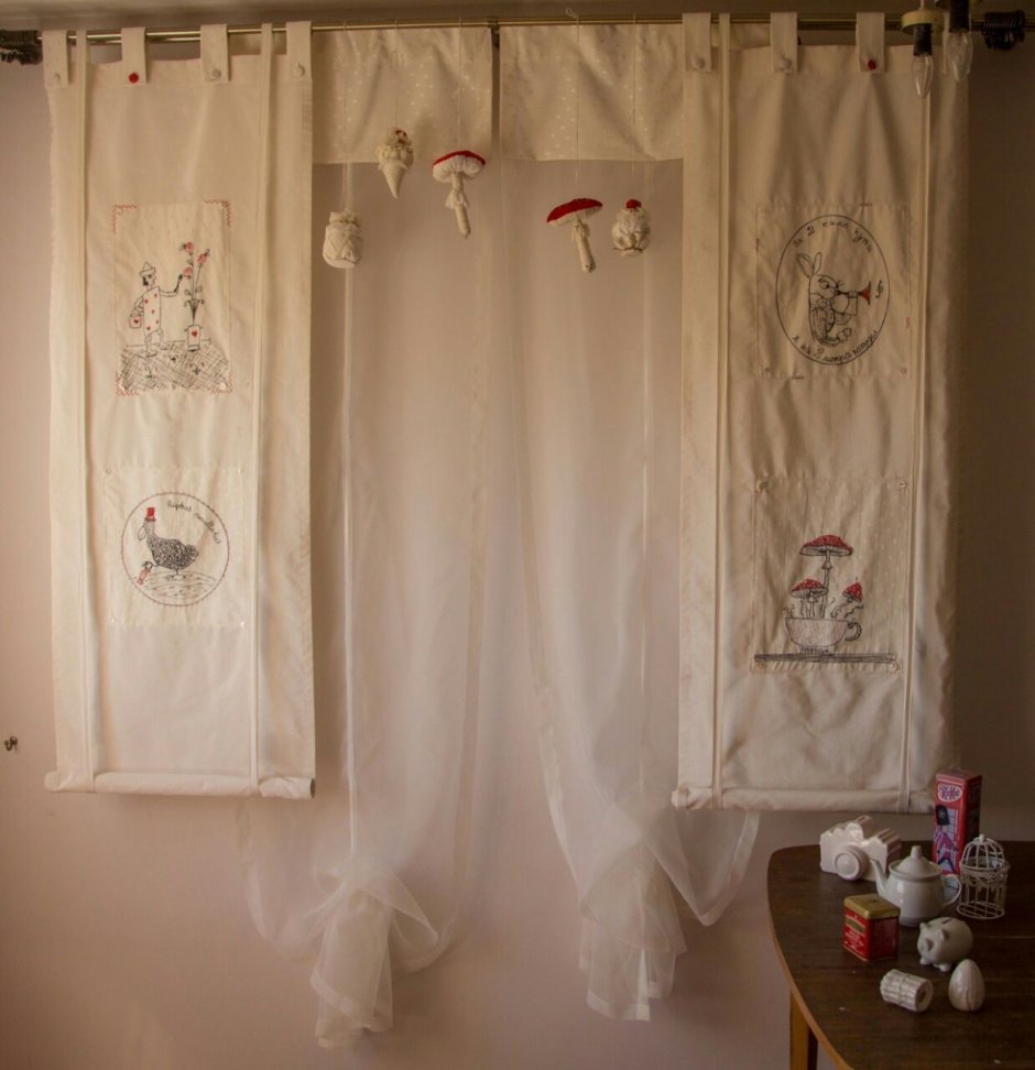 Украшения в стиле Алиса в стране чудес