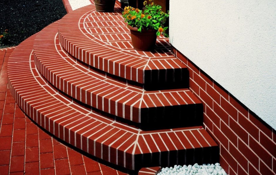 Ступени из клинкерного кирпича для крыльца