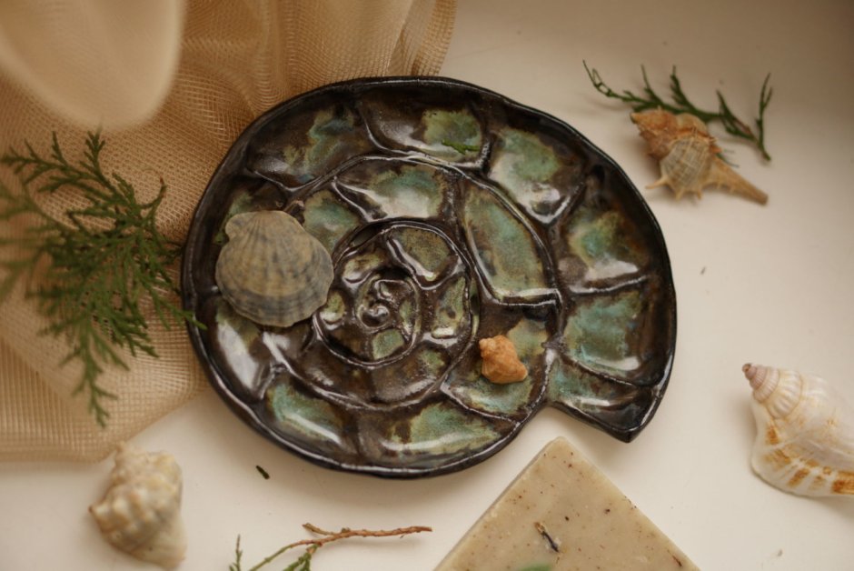 Декор банка с ракушками