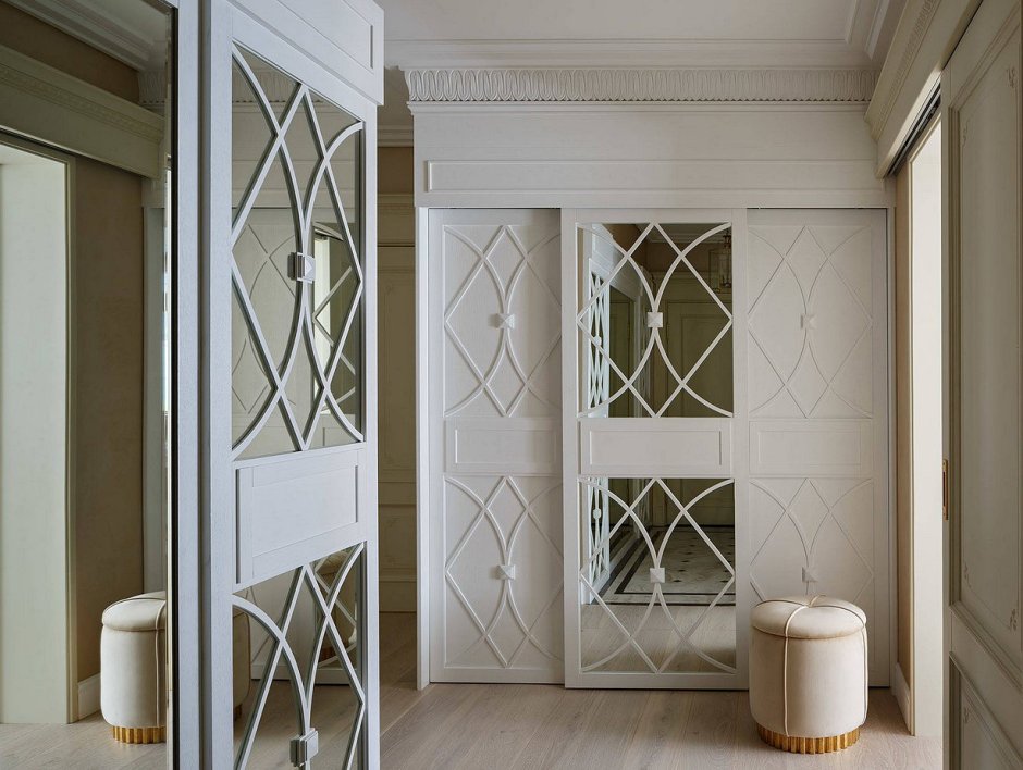 Шкафы с фигурными фасадами