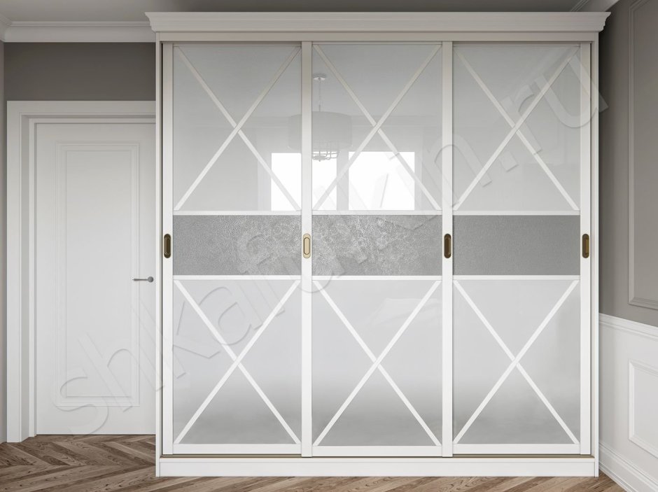 Шкаф с перекрестиями