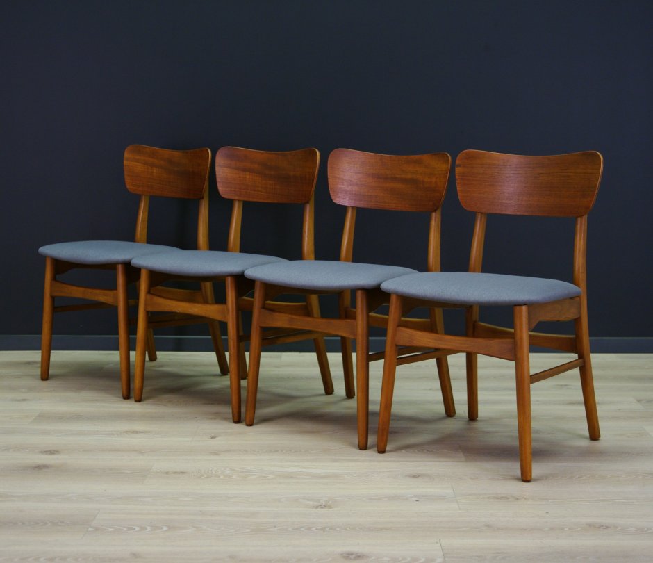 Стол и стулья Клеопатра Румыния