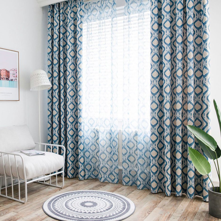 Шторы с орнаментом в интерьере