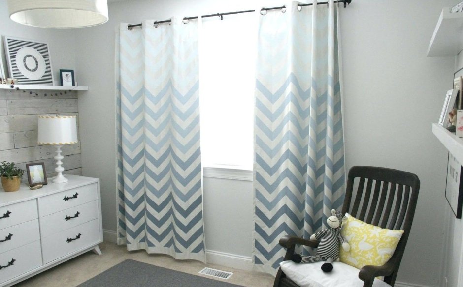 Шторы с геометрическим орнаментом