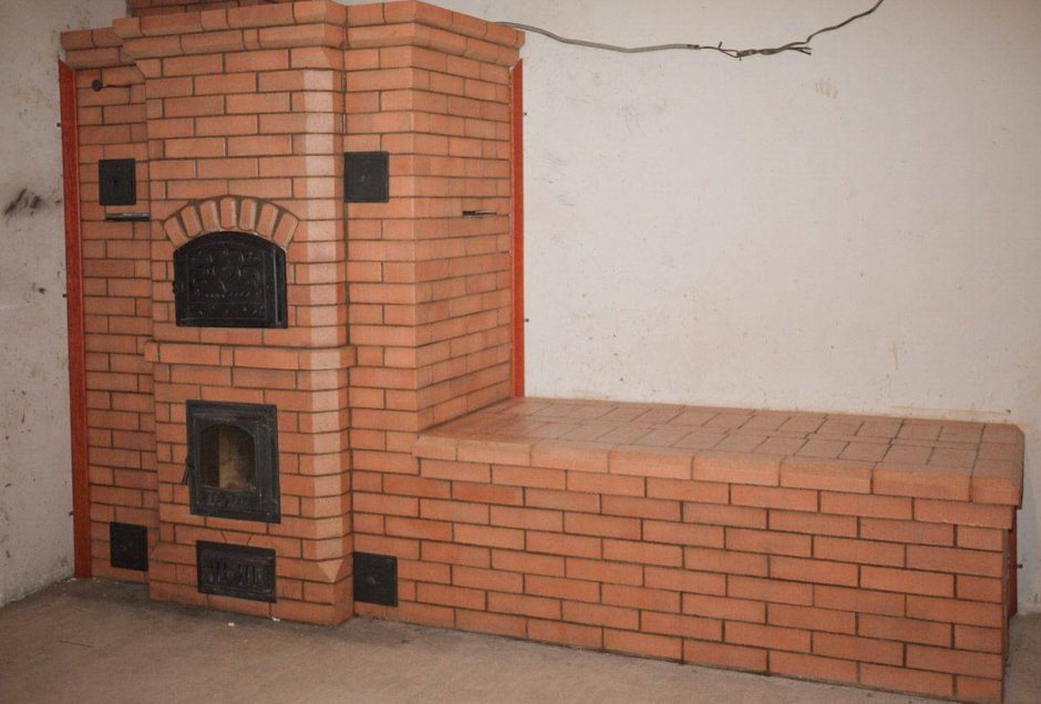 Печь колпаковая Кузнецова с лежанкой