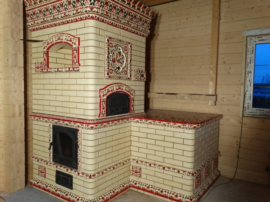 Печь с лежанкой изразцовой