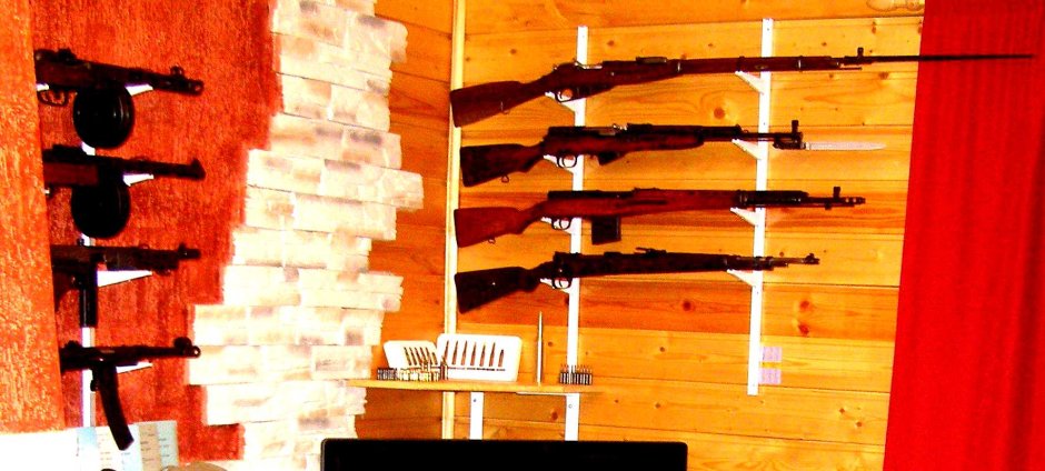 Держатель для ружья на стену