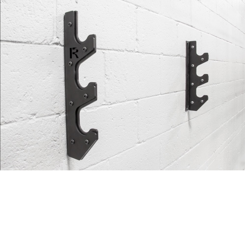 Стена с оружием