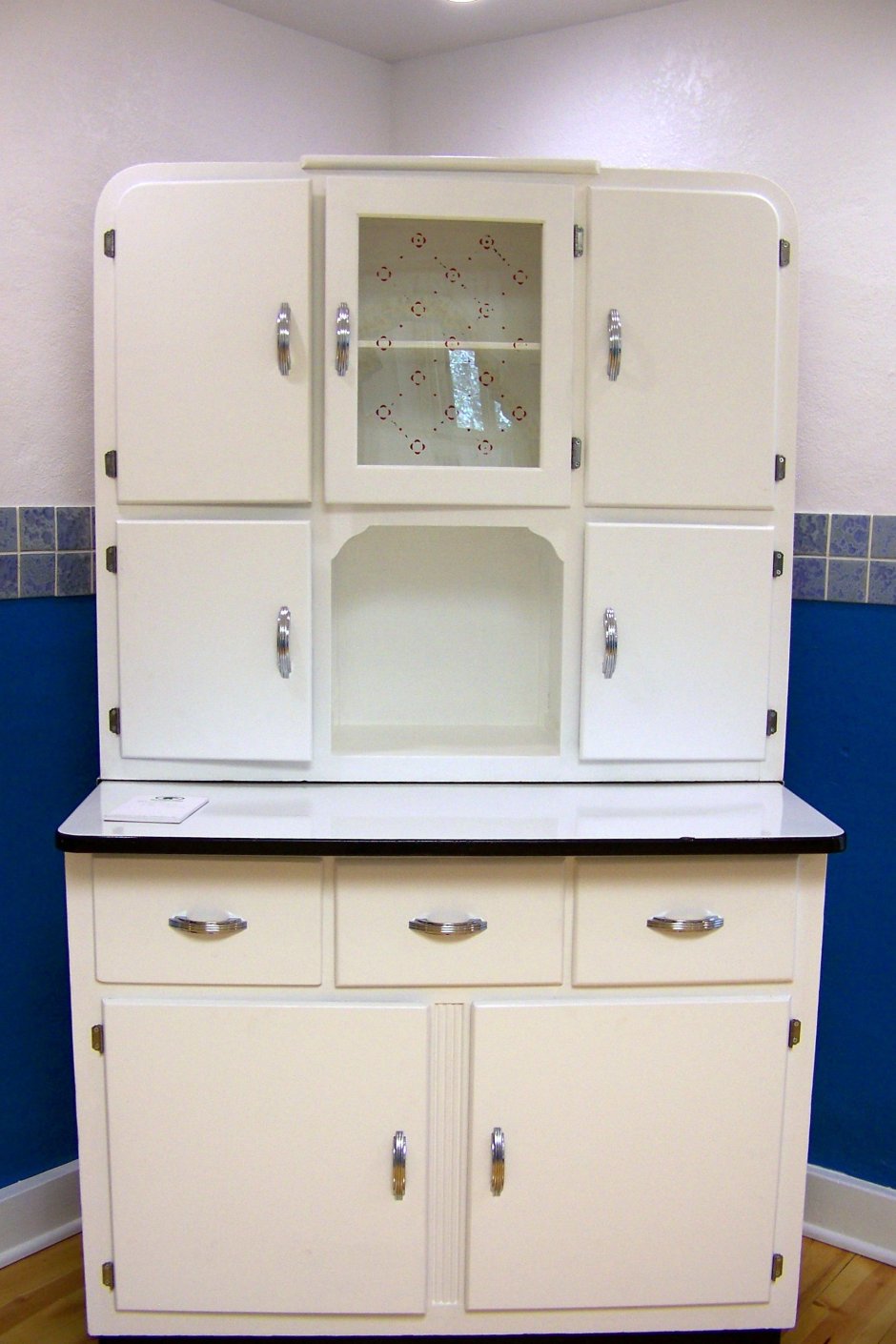 Буфет сервант кухонный в стиле Кантри