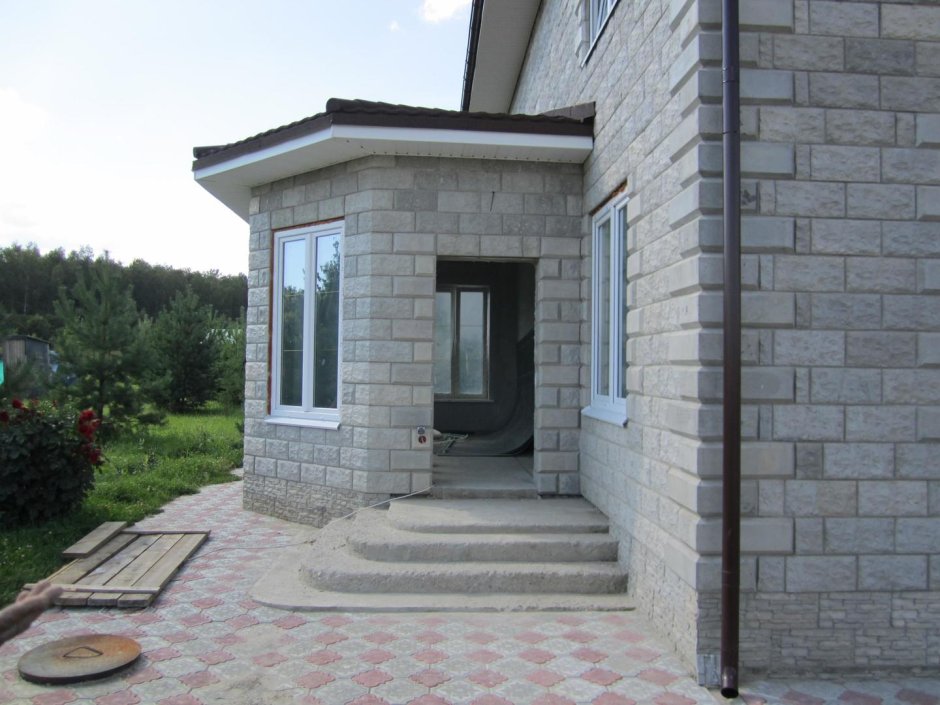 Баня из ИНСИ блока