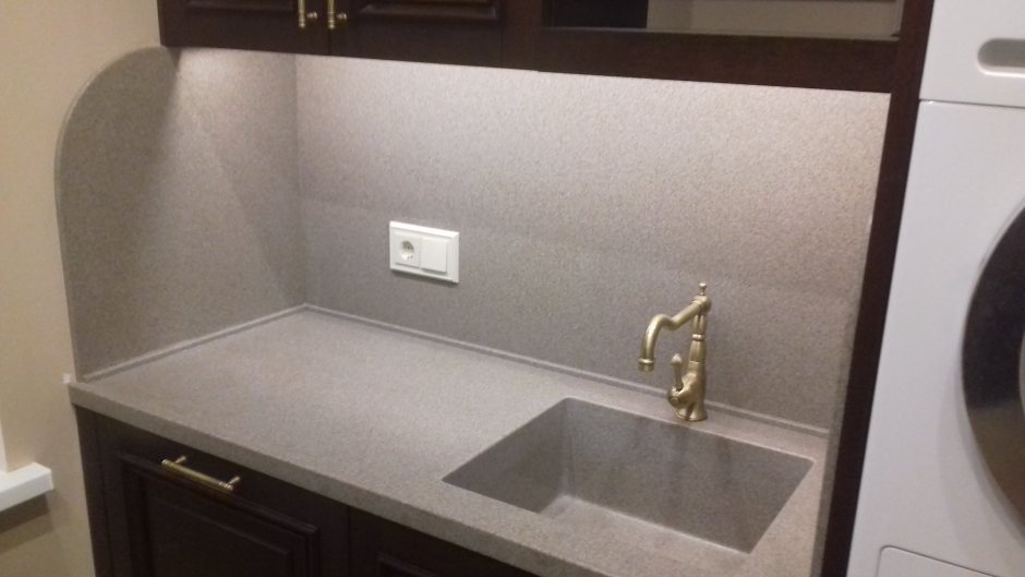 Интегрированная стеновая панель из искусственного камня