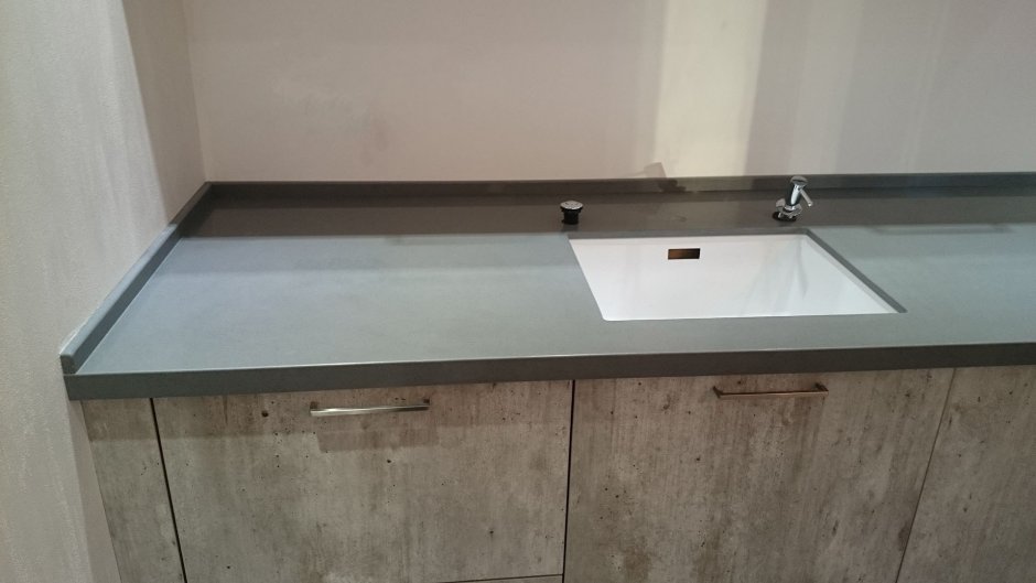 Бортик кварцевый агломерат