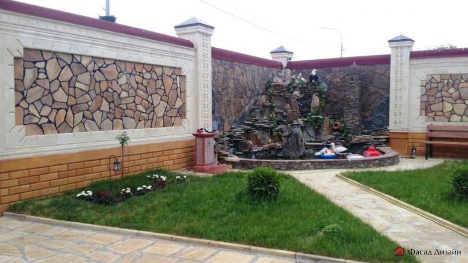 Отделка забора в частном доме