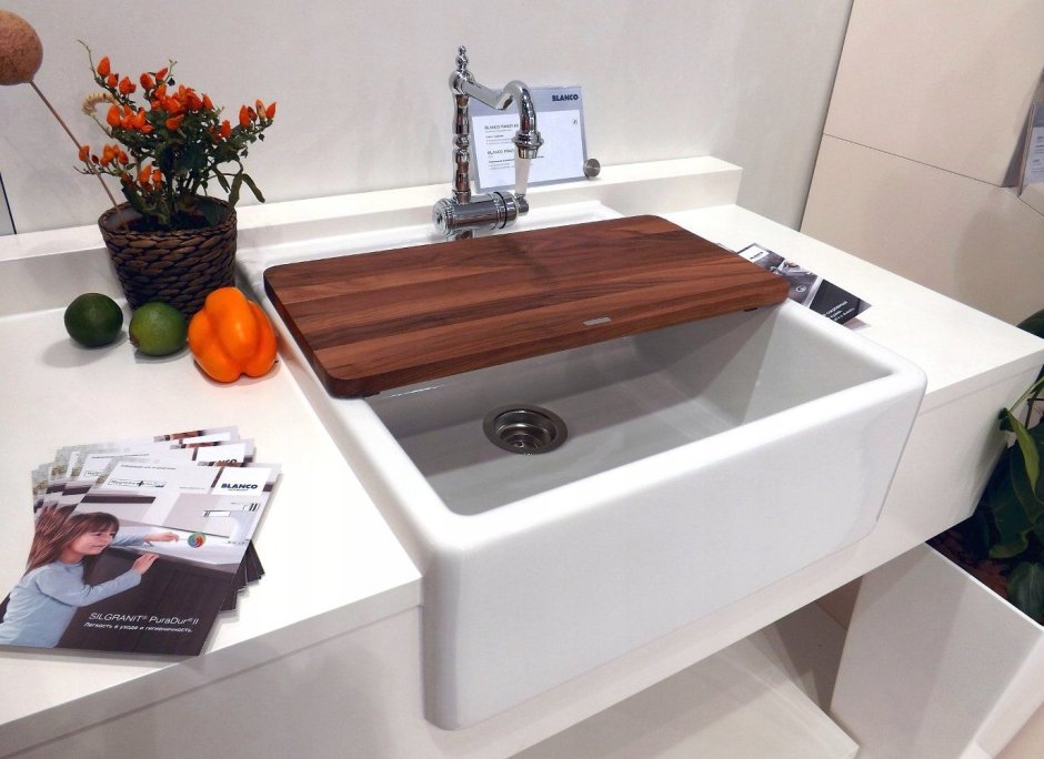 Отдельностоящая раковина для кухни