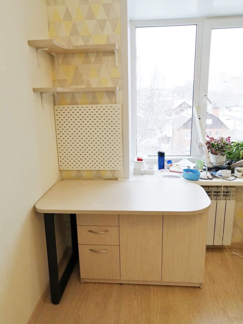 Письменный стол трансформер поворотный