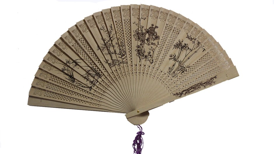 Деревянный японский веер