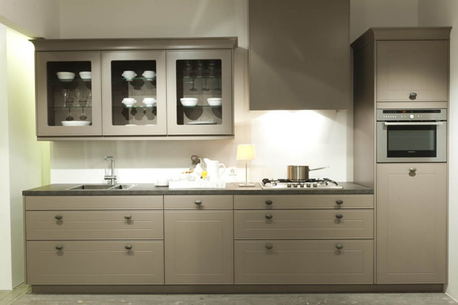 Кухня с ручками кнопками