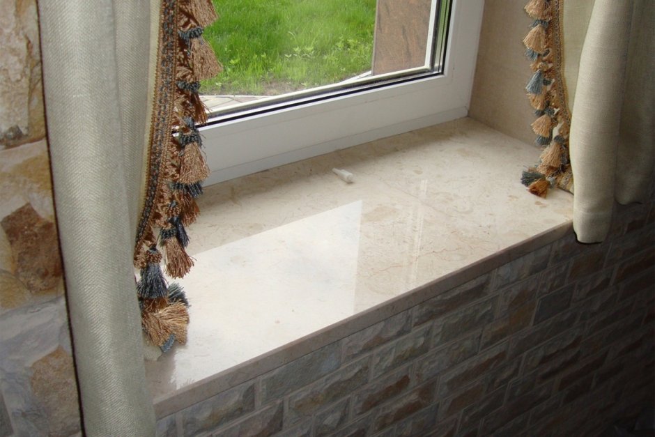 Откосы из натурального камня