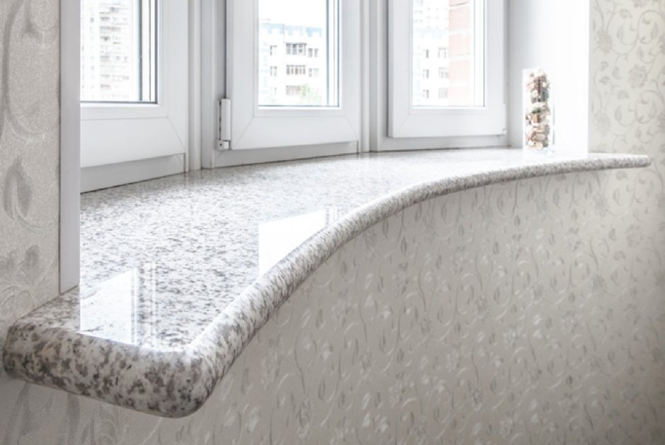 Изогнутый подоконник