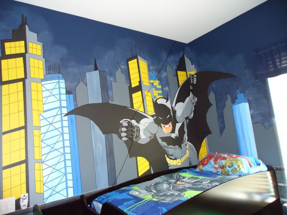 Двухэтажная кровать в виде супергероев