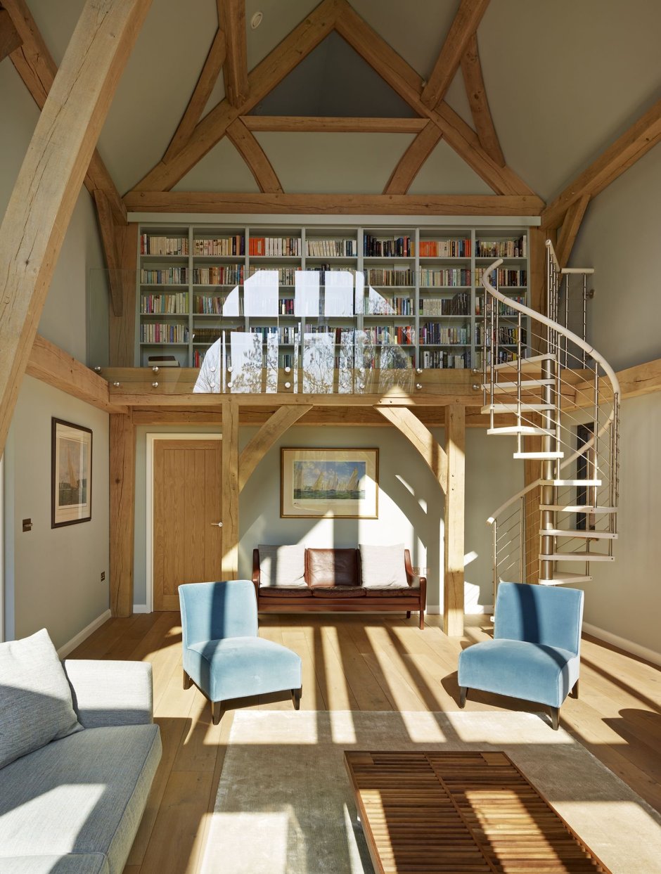 Маленький домик со вторым светом