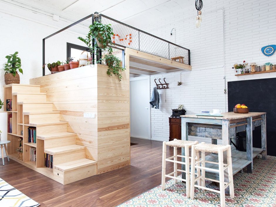 Антресольный этаж Мезонин