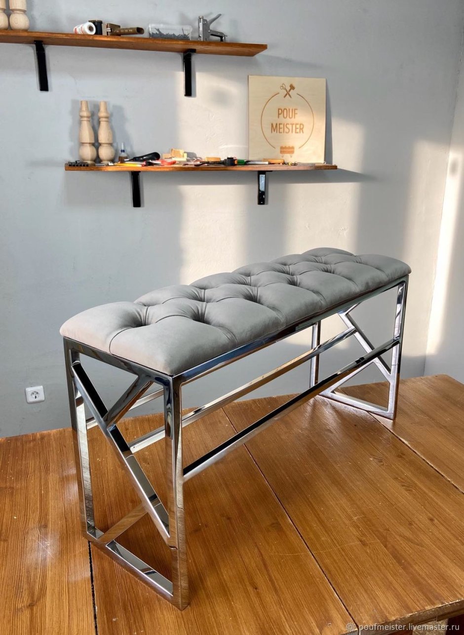 Кованная обувница для прихожей