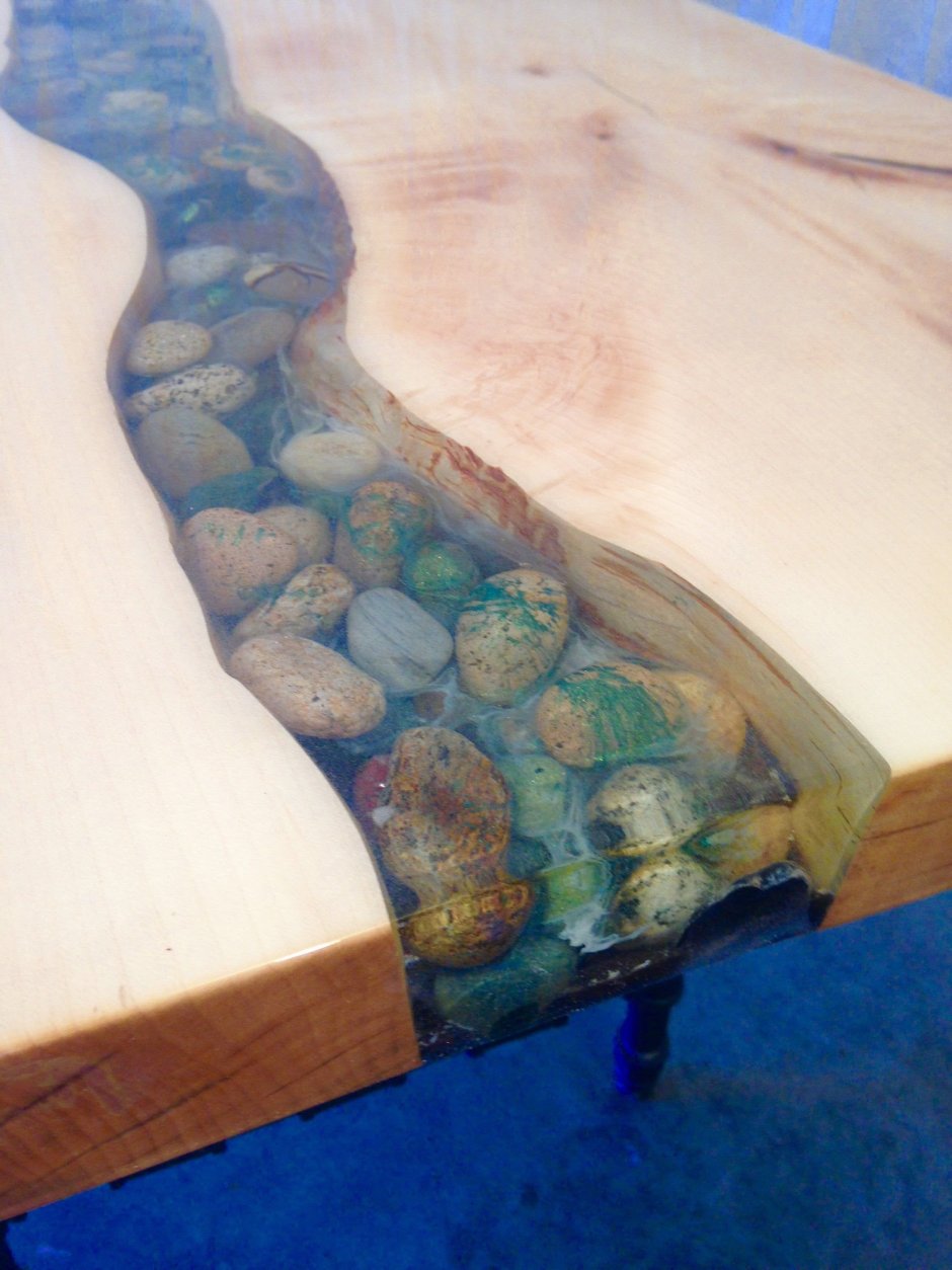 Стол океан из эпоксидной смолы