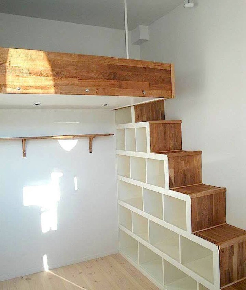 Лестница шкаф на антресольный этаж