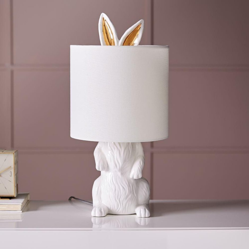 Настольная лампа заяц