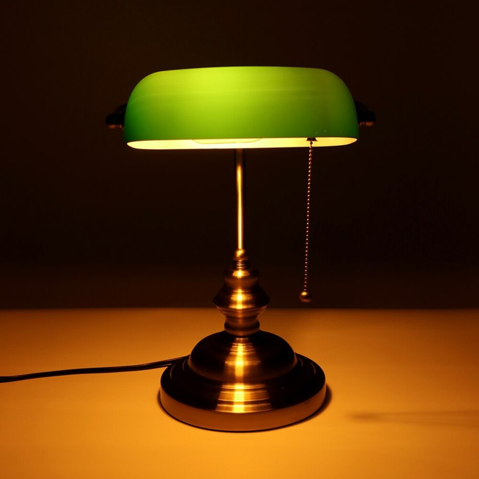 Зеленая лампа банкира