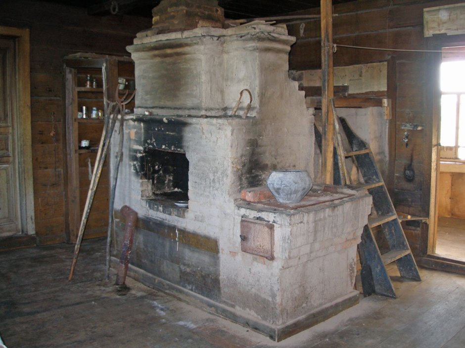 Старинная печь лежанка 17век