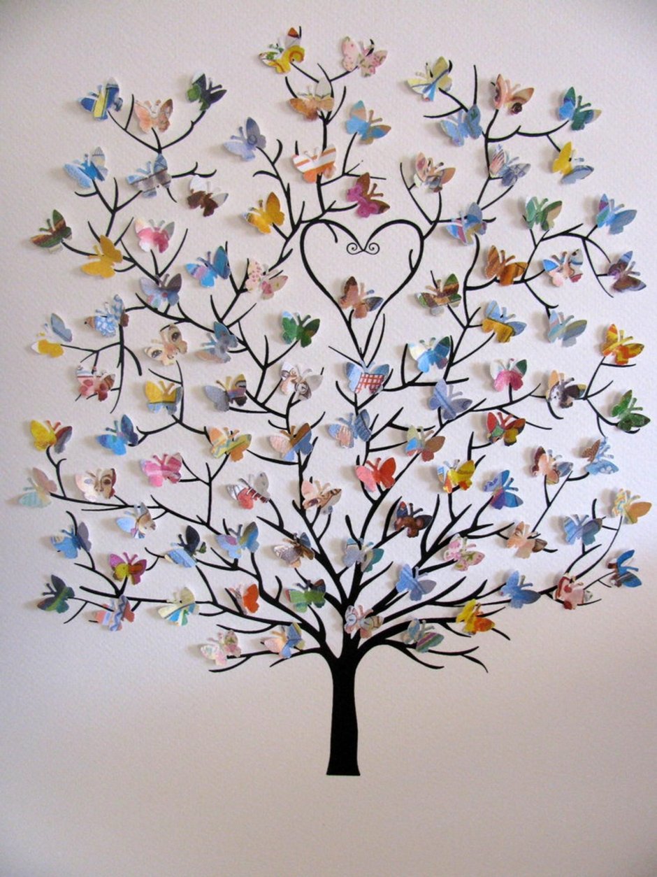 Панно с бабочками в дереве